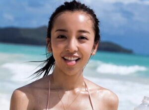 【画像186枚】板野友美の胸が美しすぎる！最高レベルです