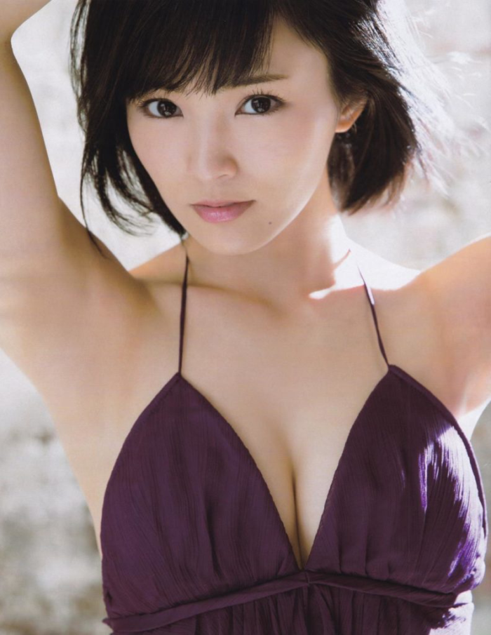 山本彩 おっぱい