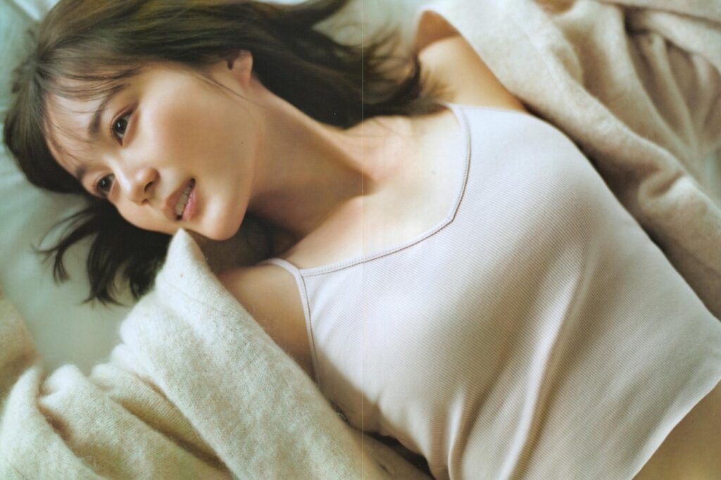 生田絵梨花 おっぱい