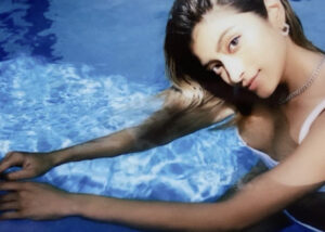 【画像60枚】ローラの胸が美しすぎる！最高レベルです