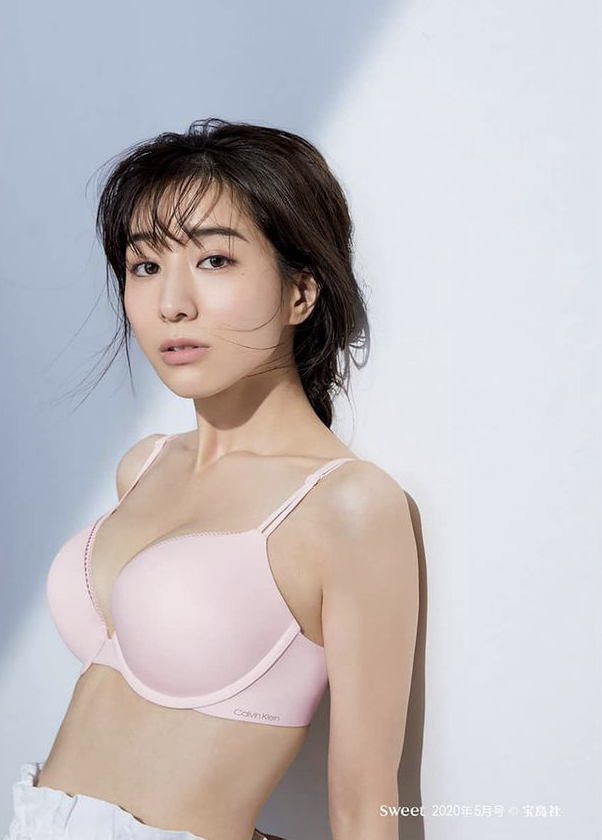 田中みな実 おっぱい