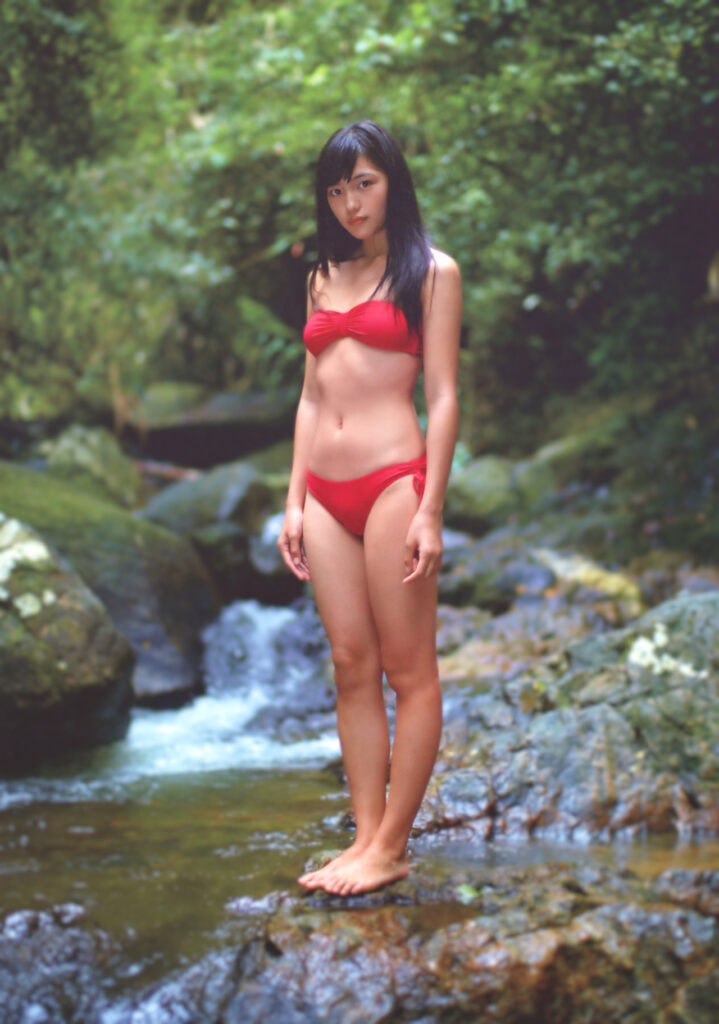 川口春奈 おっぱい