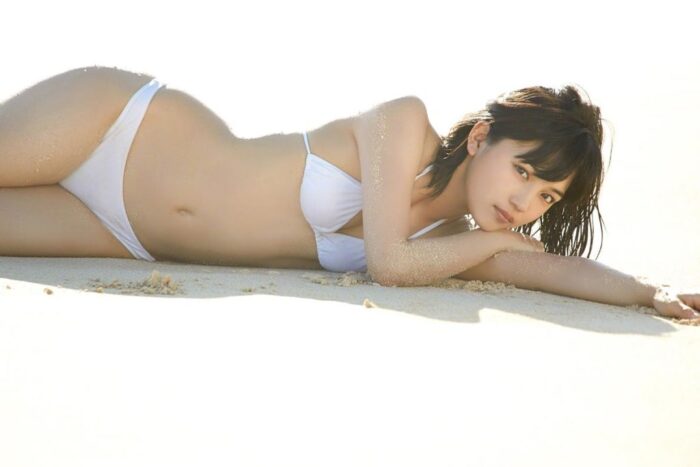 川口春奈 おっぱい