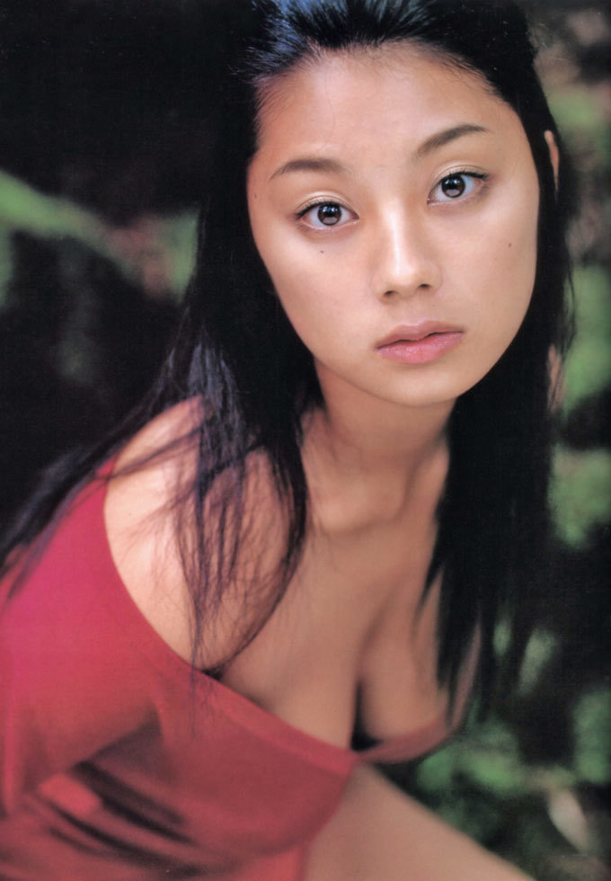 小池栄子 おっぱい