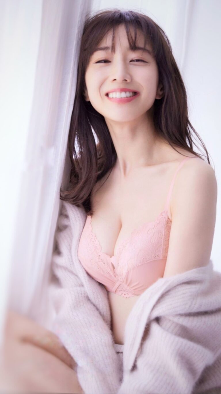 田中みな実 おっぱい