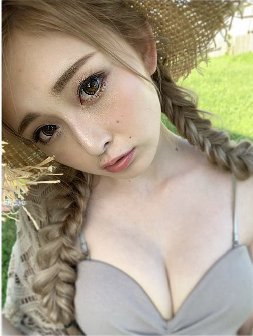 ゆうちゃみ おっぱい