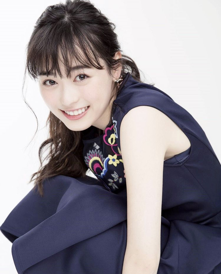 福原遥 おっぱい