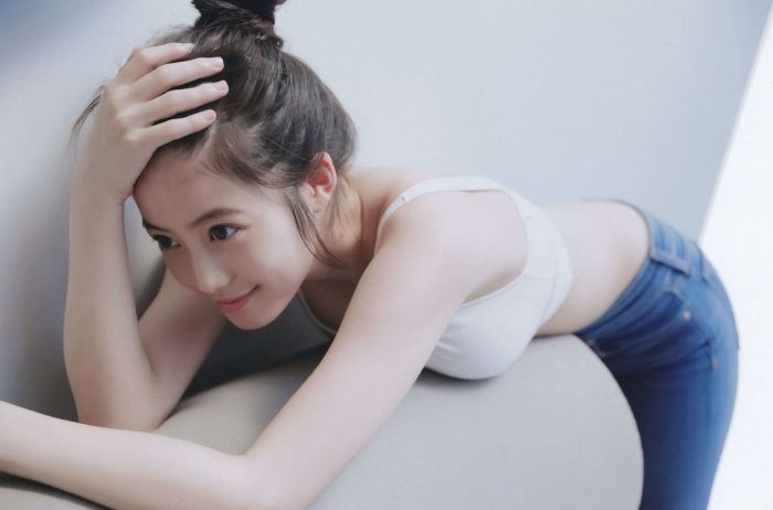 今田美桜 おっぱい