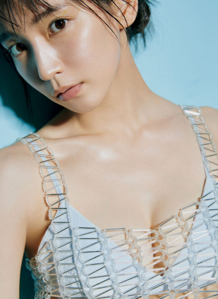 吉岡里帆 おっぱい
