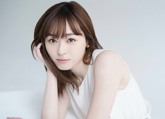福原遥 おっぱい