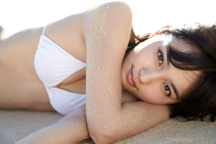 川口春奈 おっぱい