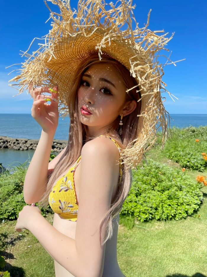 ゆうちゃみ おっぱい