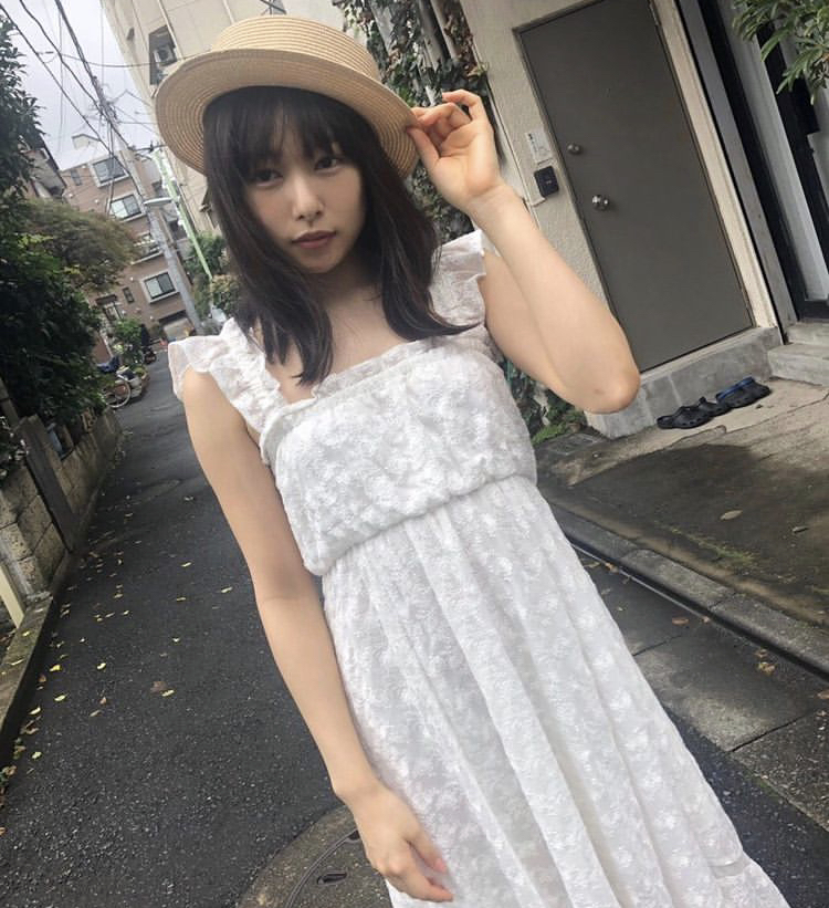 桜井日奈子 おっぱい