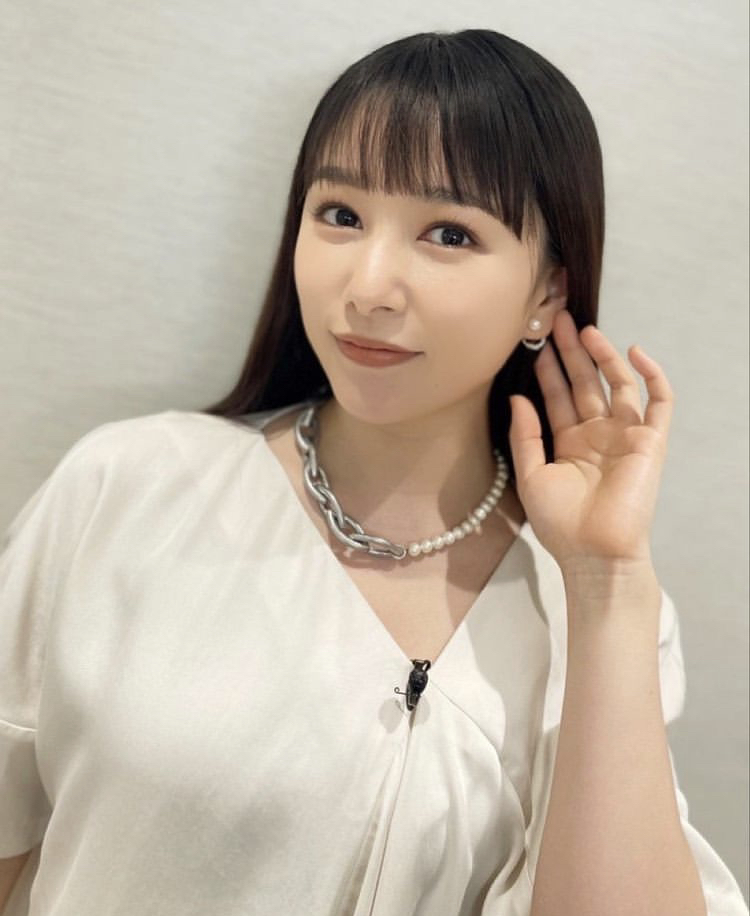 桜井日奈子 おっぱい