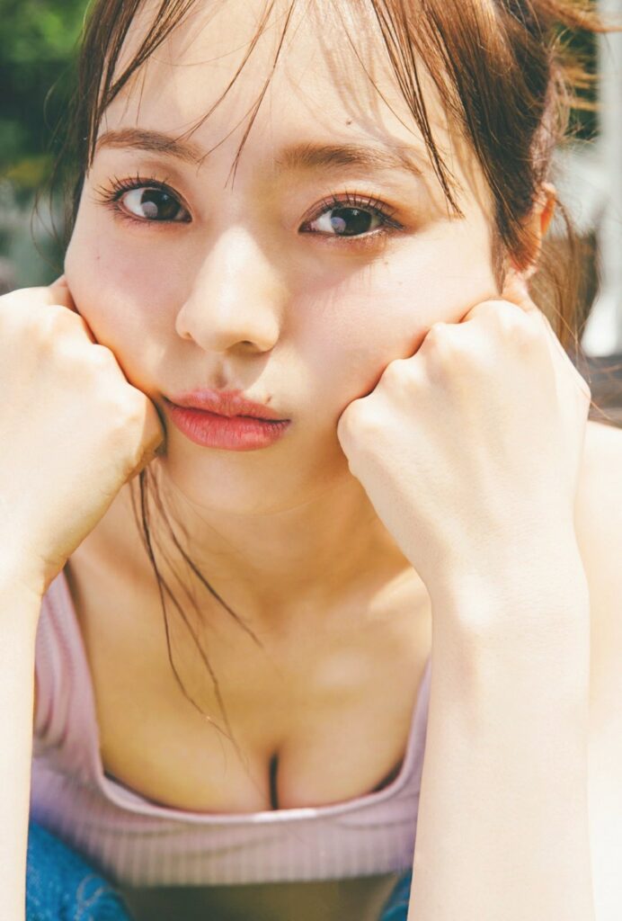 梅澤美波 おっぱい