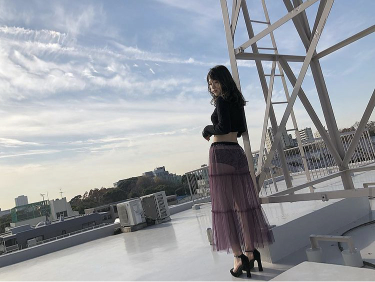 渋谷凪咲 おっぱい
