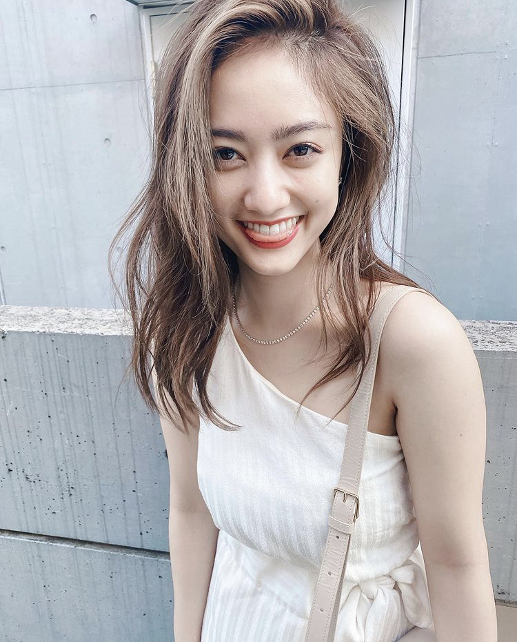 谷まりあ おっぱい