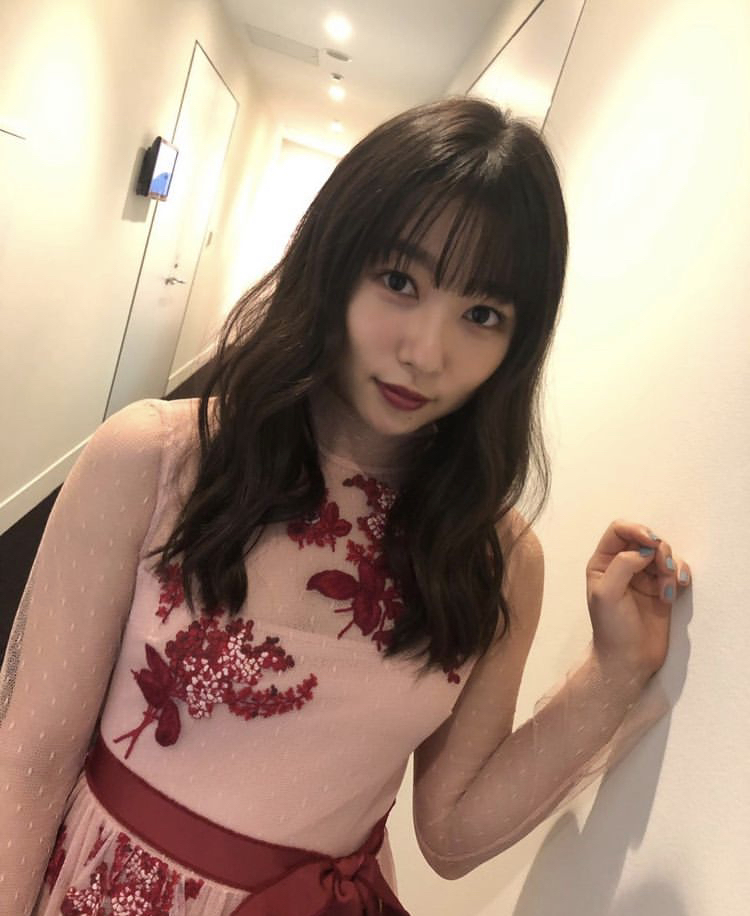 桜井日奈子 おっぱい