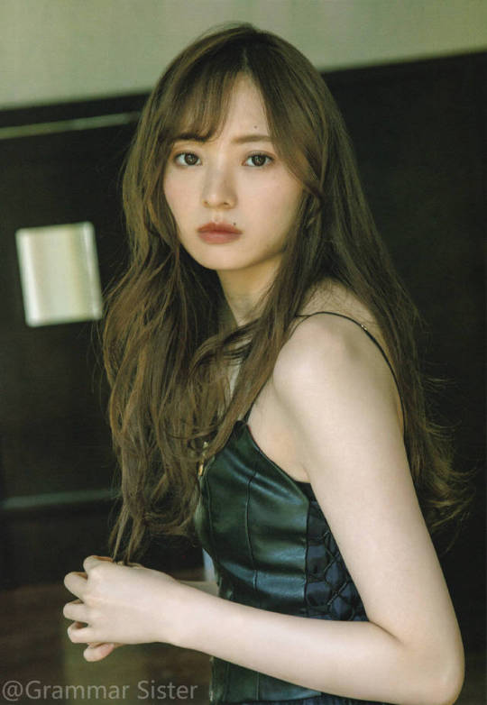 梅澤美波 おっぱい