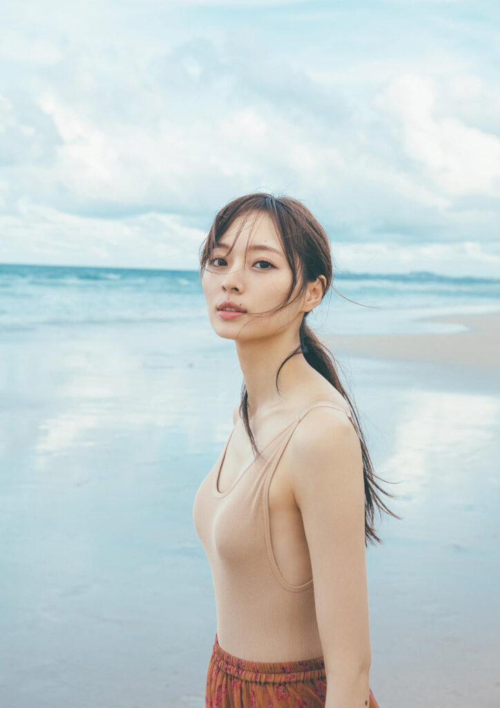 梅澤美波 おっぱい