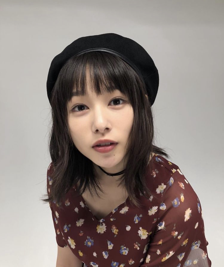 桜井日奈子 おっぱい
