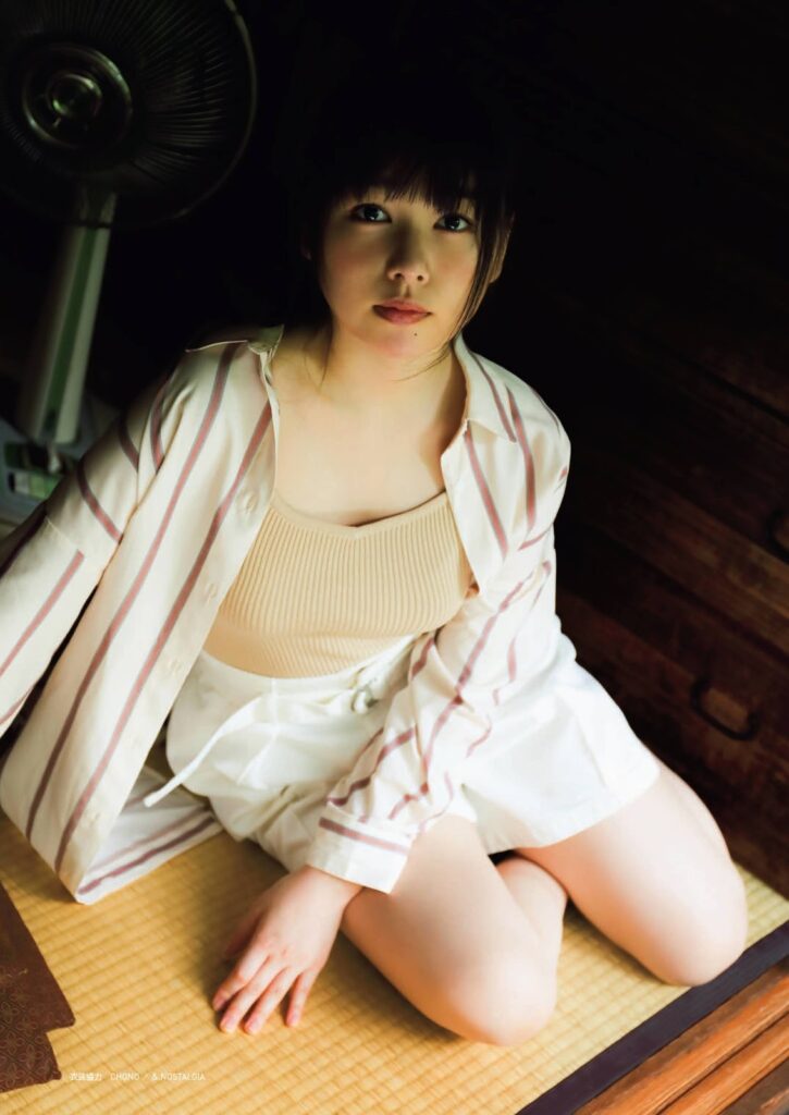桜井日奈子 おっぱい