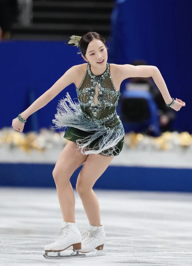 本田真凜 おっぱい